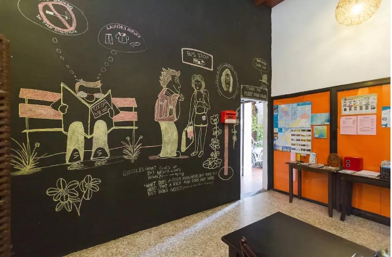 Cocoa Mews Cafe And Homestay Джорджтаун Екстер'єр фото