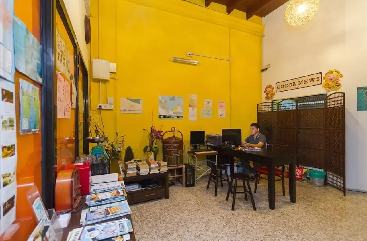 Cocoa Mews Cafe And Homestay Джорджтаун Екстер'єр фото