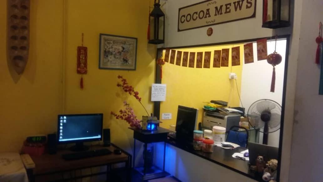 Cocoa Mews Cafe And Homestay Джорджтаун Екстер'єр фото